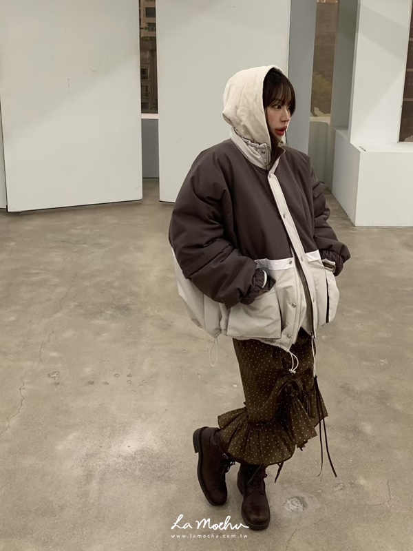 澎澎口袋拼色抽繩外套